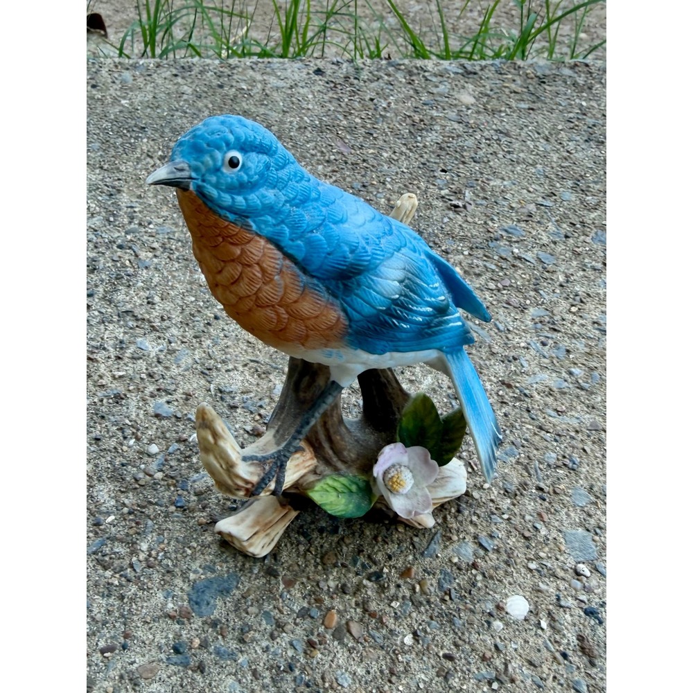 Vintage Lefton Bluebird Figurine GG1727 Porcelain Japan Bird Statue Decor